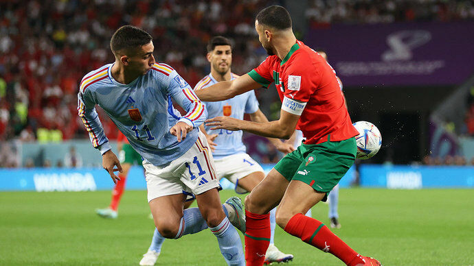 Сборная Марокко обыграла по пенальти испанцев в матче ЧМ-2022