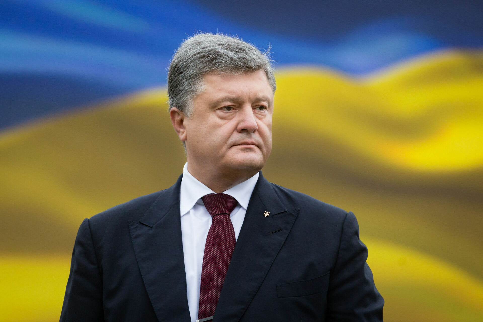 Порошенко ответил на статью Путина о единстве украинцев и русских