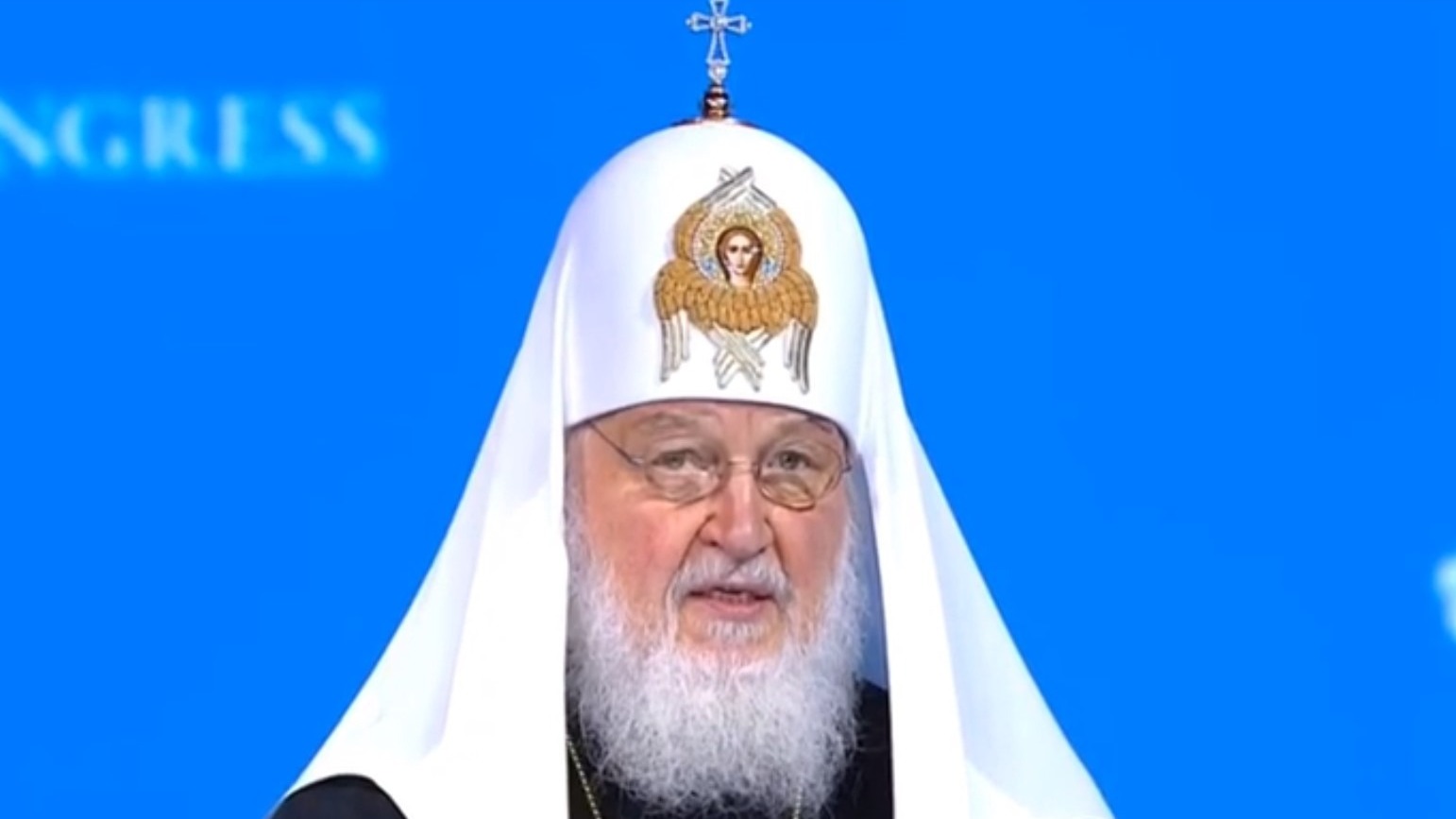 Оговорка дня: патриарх Кирилл по ошибке назвал Путина Владимиром Васильевичем (ВИДЕО)