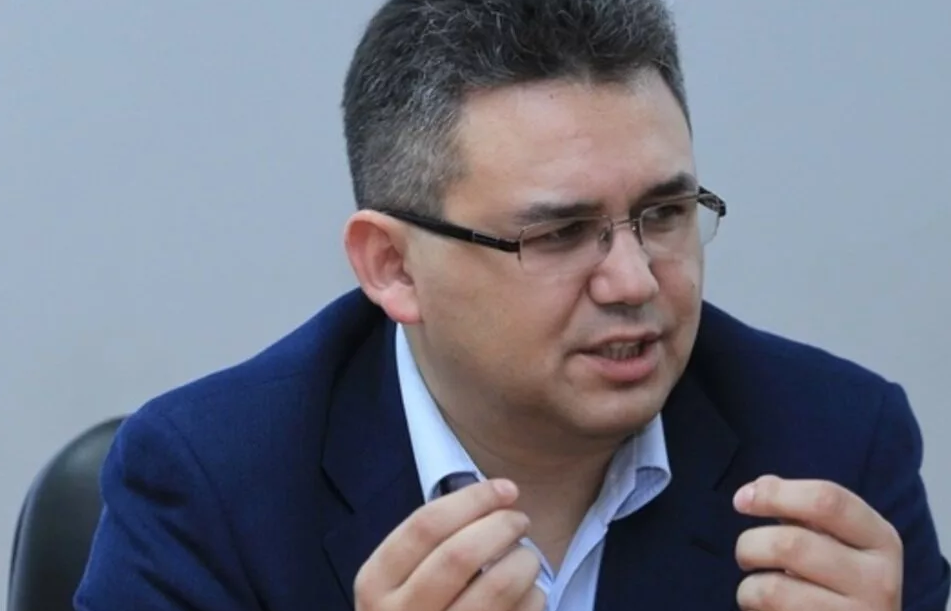 Аббас Галлямов: «Оппозиции надо действовать не только на улицах»
