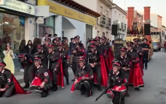 В Испании парад на тему Холокоста с танцующими «нацистами» вызвал сильное возмущение