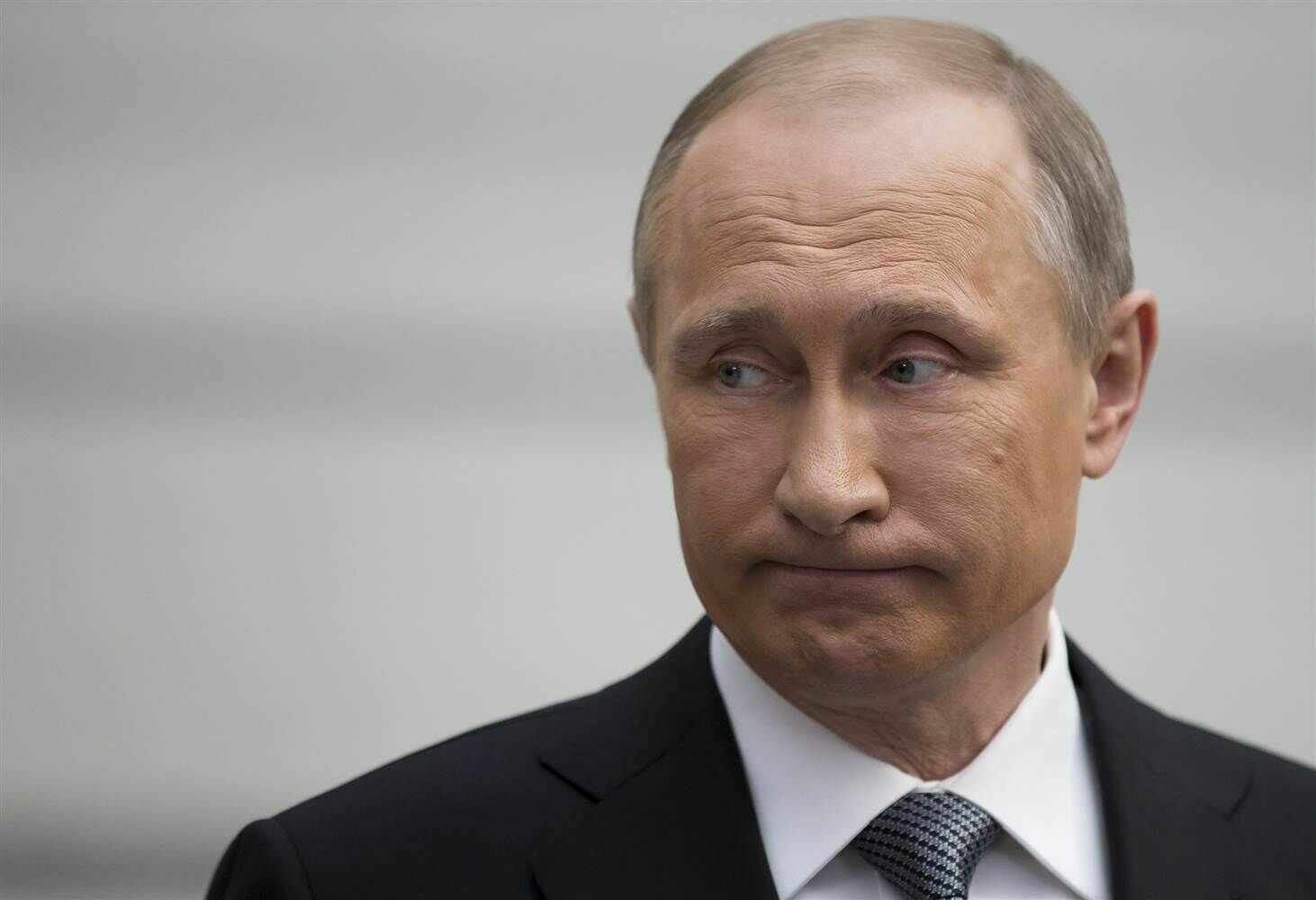 Опрос: деятельность Путина не одобряет треть россиян