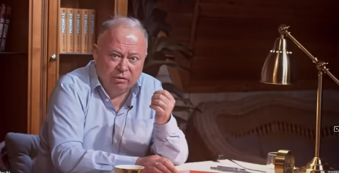 Андрей Караулов: «Чтобы посадить всех антиваксеров - лагерей в России не хватит»