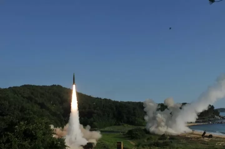 Эти ракеты способны поражать цели на расстоянии до 300 км.