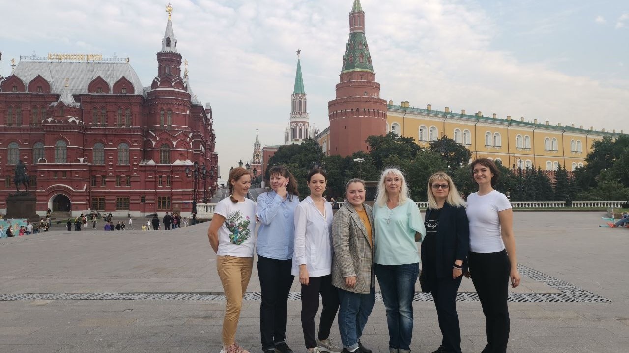 Родители-активисты из разных регионов России бьются за безопасность образования.