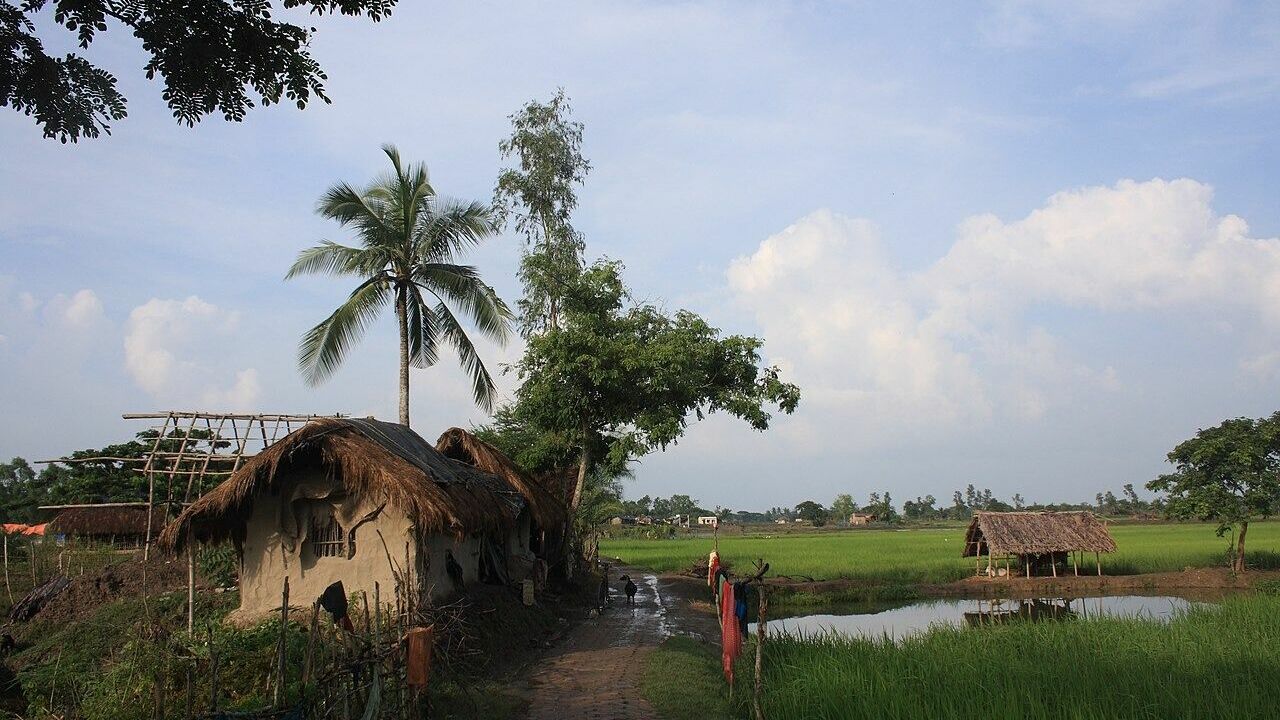 Более 500 тысяч жителей Бангладеш и Мьянмы эвакуировали из-за циклона «Мокко»