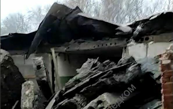 Человек погиб при обрушении гаражей от взрыва газового баллона в Новосибирске