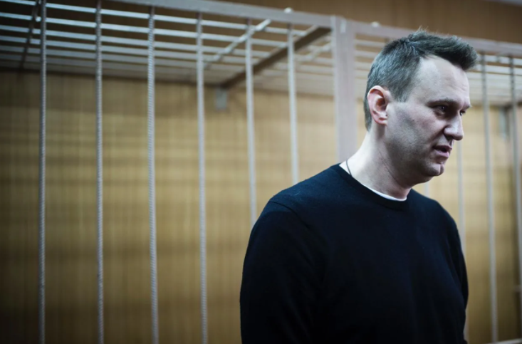 Депутаты заксобраний потребовали от Путина допустить к Навальному врачей