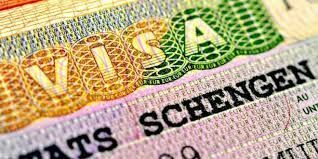 Часто путешествующие россияне получат пятилетние шенгенские визы