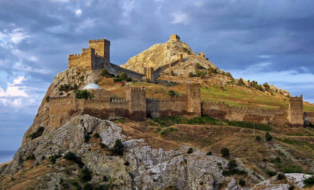 Итальянцы хотят поставить под защиту ЮНЕСКО генуэзские крепости Крыма