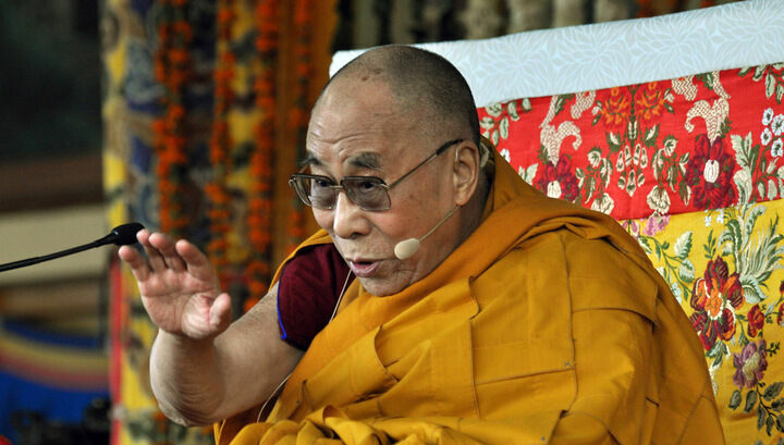 В Индии с лёгочной инфекцией госпитализирован Далай-лама