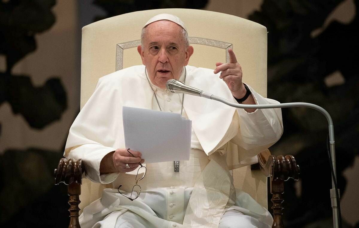 Папа римский призвал Евросоюз разделить ответственность за мигрантов