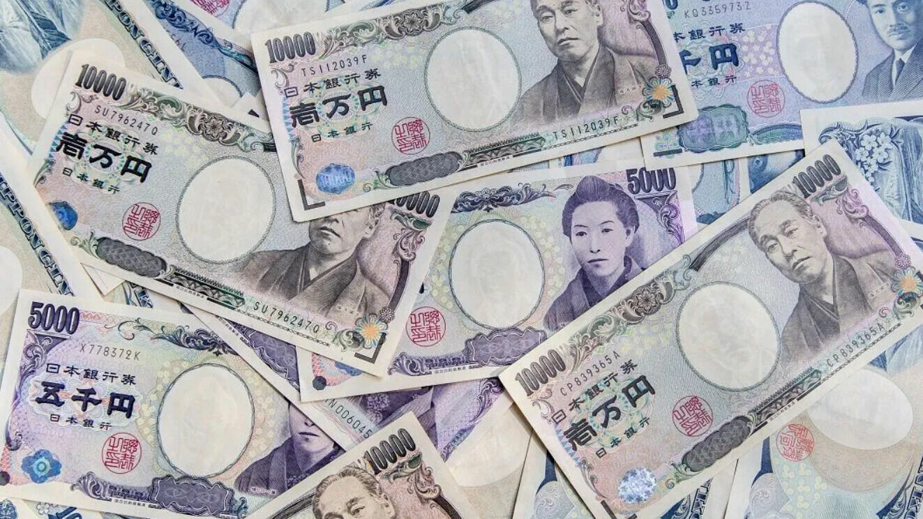 3,99 млрд йен найденных денег cдали в 2022 году в полицию жители Токио