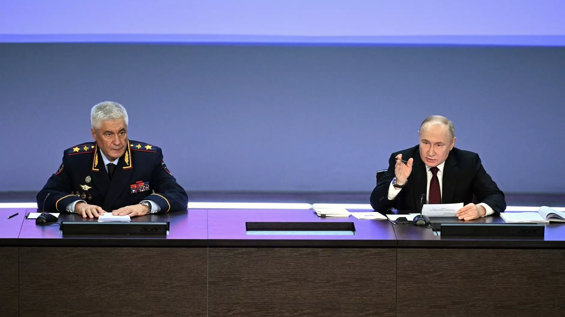 Путин: важно установить не только исполнителей теракта, но и конечных бенефициаров атаки
