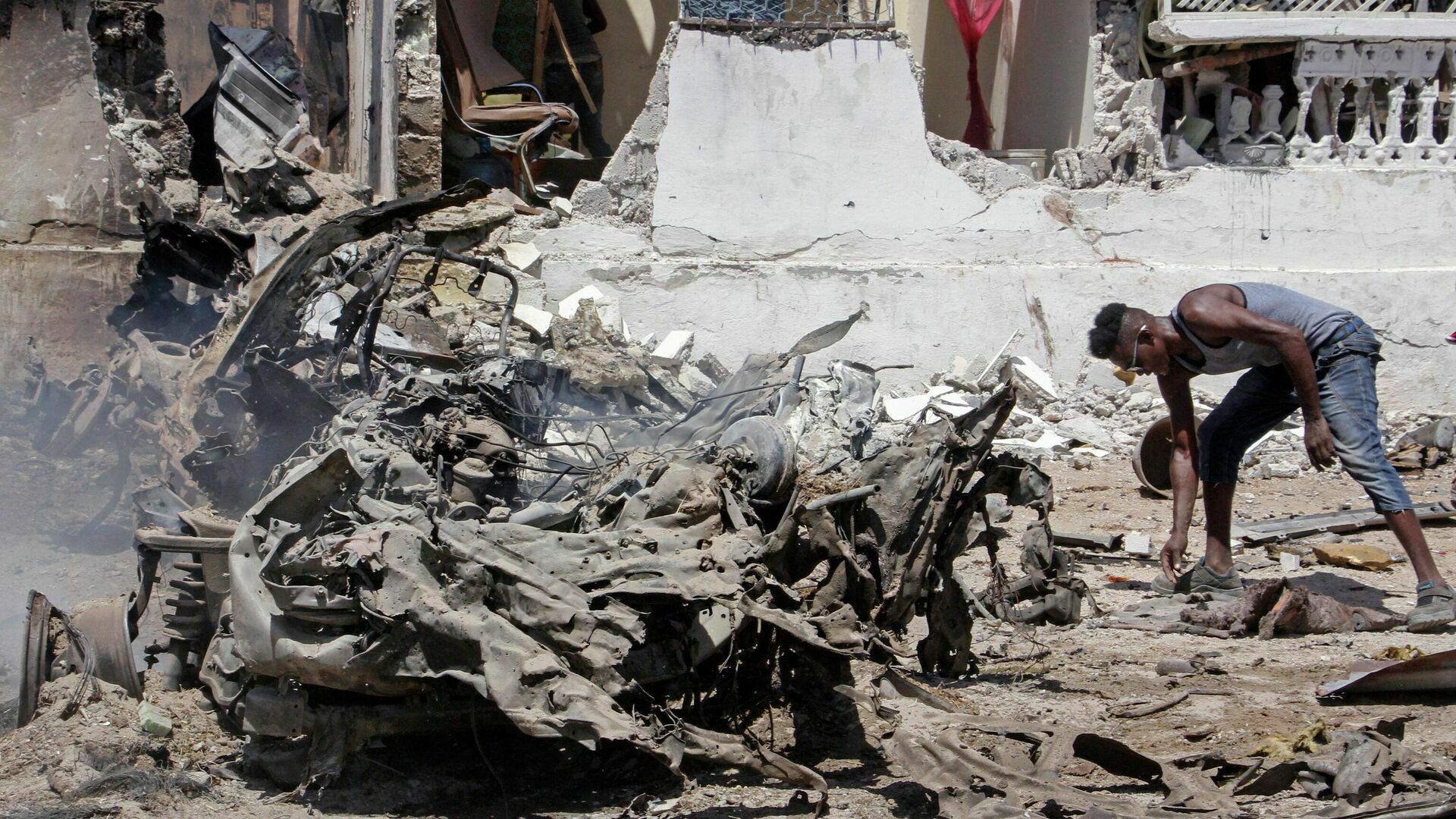 При взрыве в Сомали пострадали два министра и бывший заместитель спикера