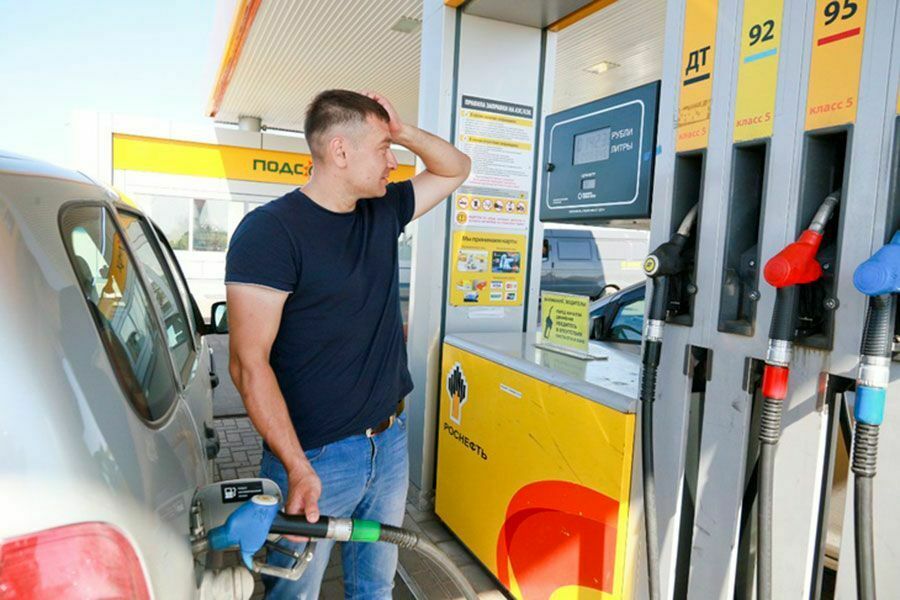 Цены на бензин вырастут в 2021 году