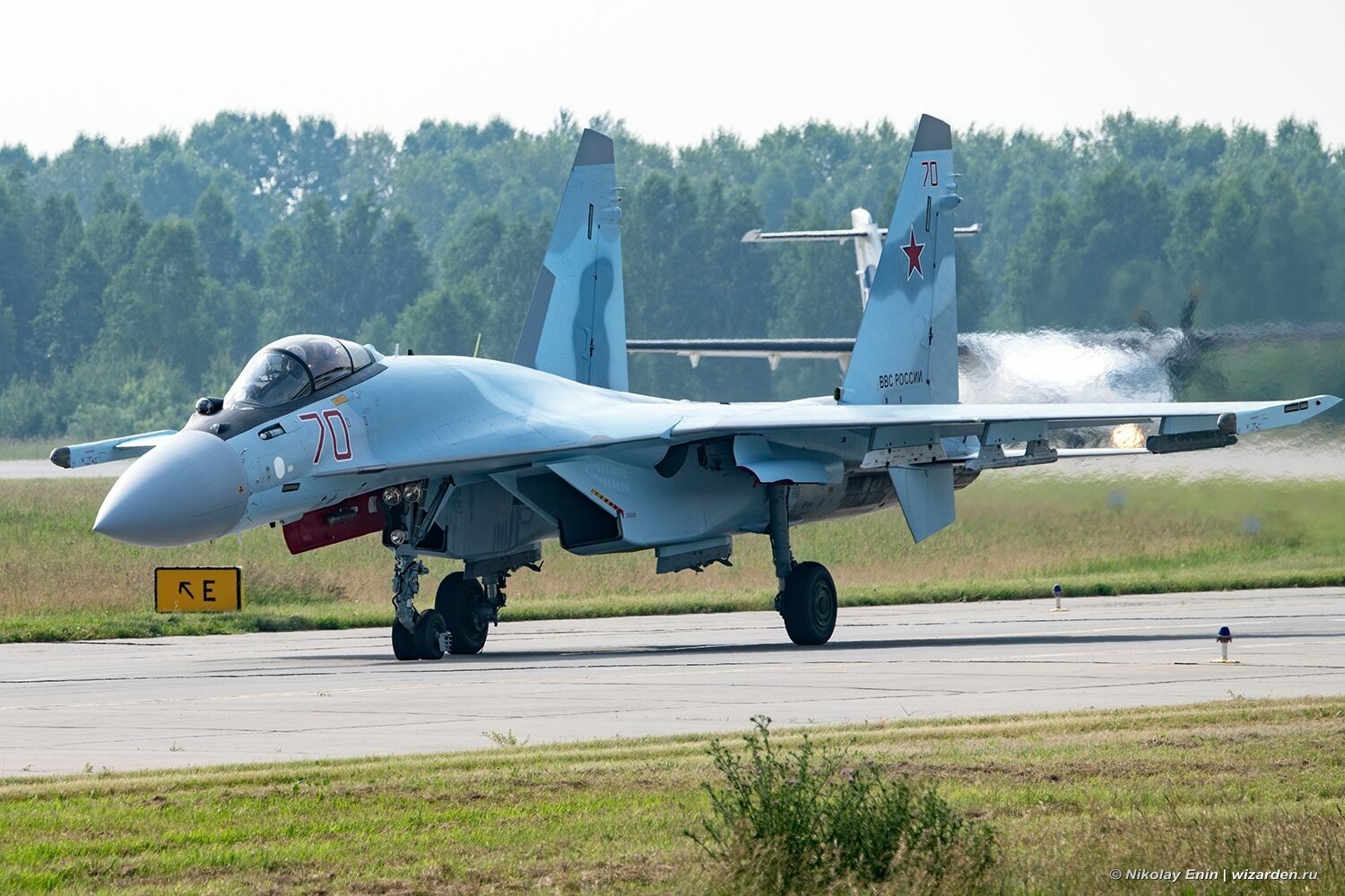 Российскипй истребитель Су-35