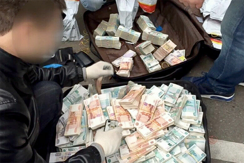 Подсчет от предпринимателя: ежегодно в России воруют почти 25 триллионов рублей