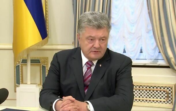 Порошенко назвал погибших в Керчи украинцами и выразил им сочувствие