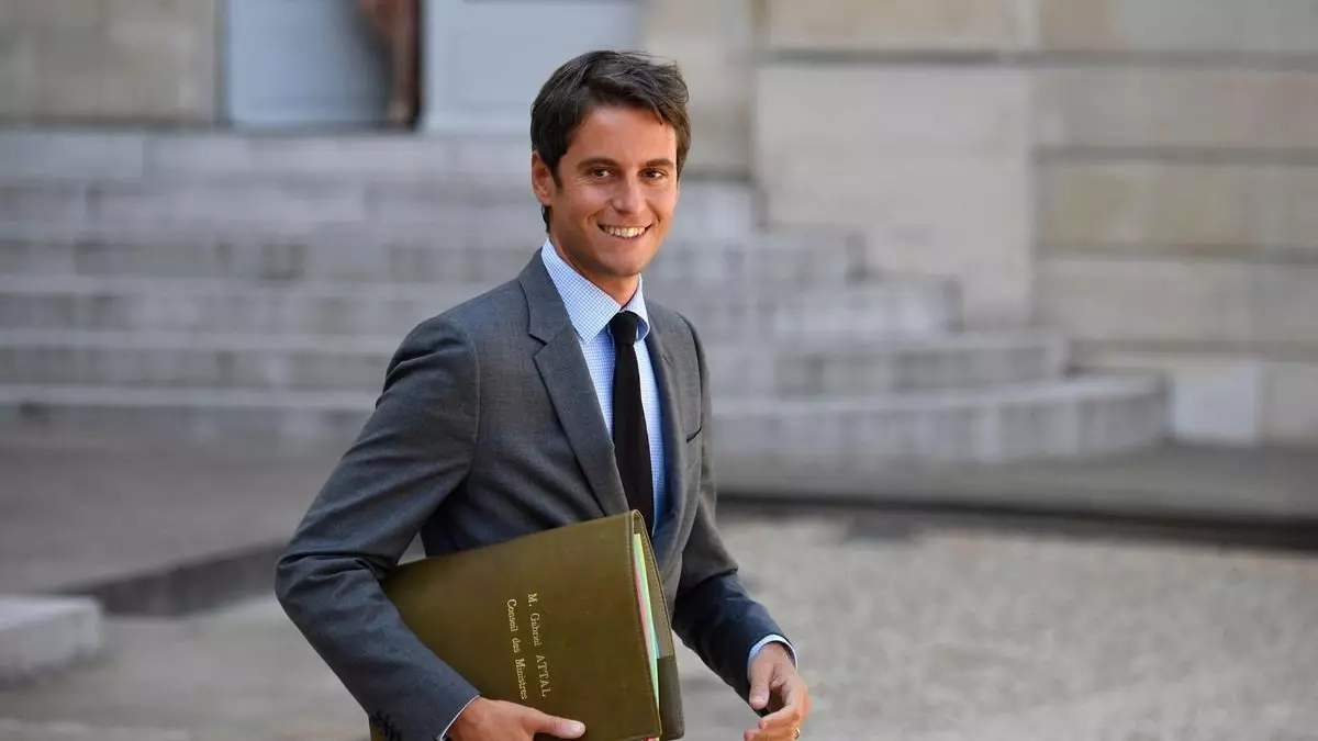Самый молодой в истории: во Франции — новый премьер-министр